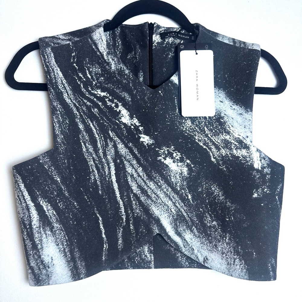 ❗️ NEW Zara grey and white marble sleeveless crop top size medium